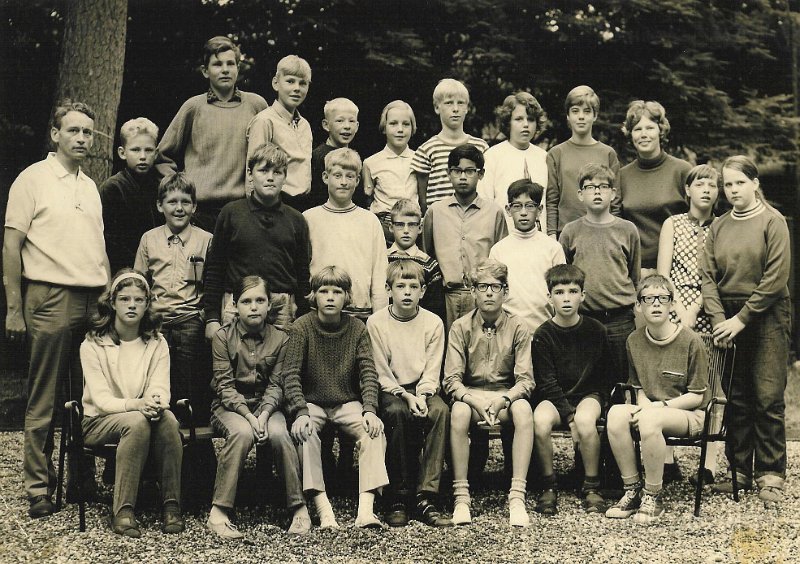 Schoolfoto Noorderkroon klas 6 1968 - 1969.jpg